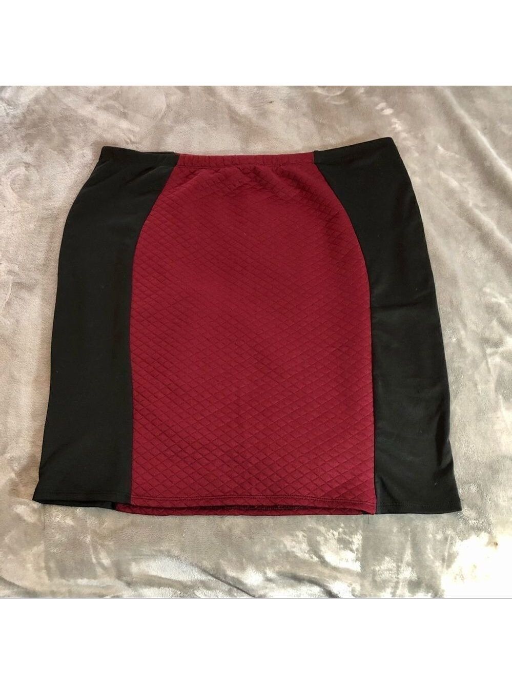 𝅺DGNY pencil skirt plus size 3X